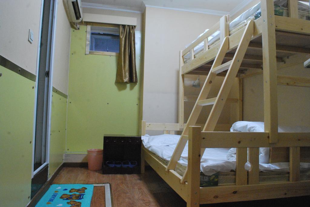 Beijing Sunrise Hostel Gulou Branch Room photo